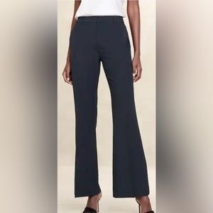 Women’s Banana Republic Pants